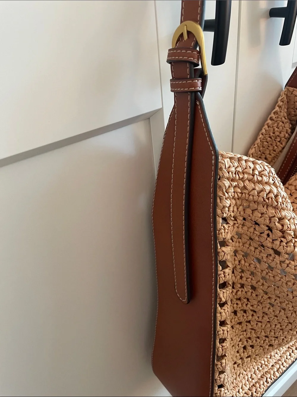 Mango Woven Straw Hobo Bag with Brown Leather Trim CB CB - Picture 3 of 14